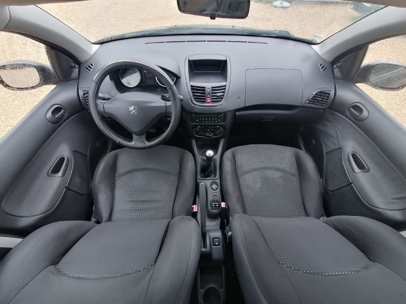 PEUGEOT 206+ 2009