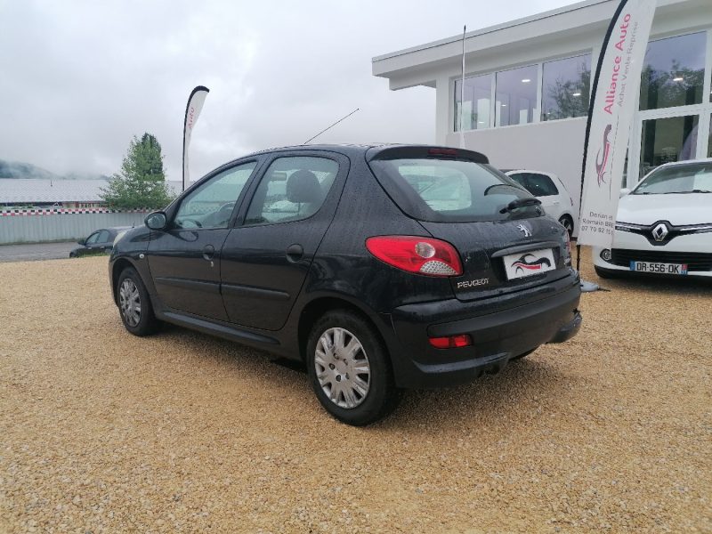PEUGEOT 206+ 2009