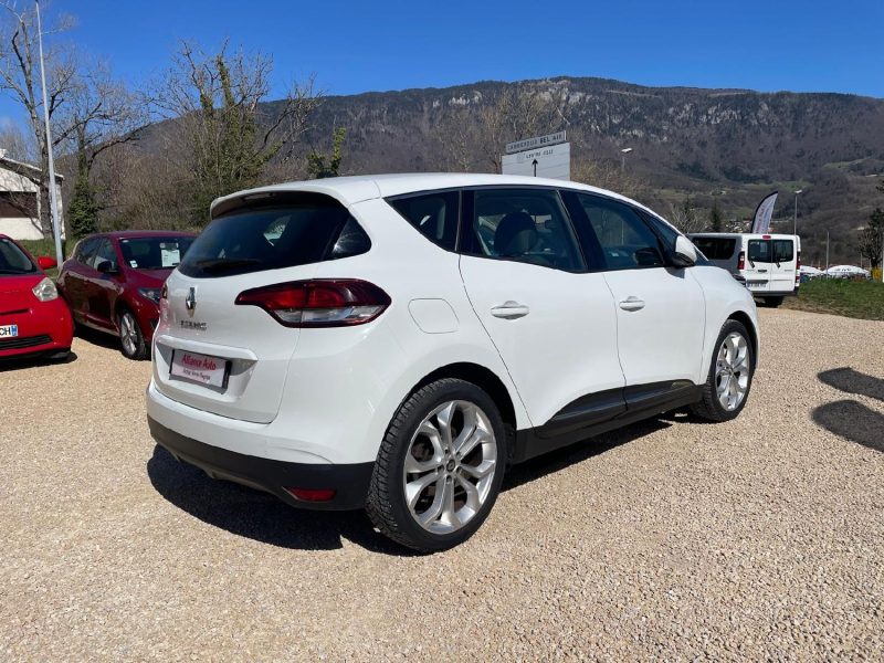 RENAULT SCENIC - 130ch essence