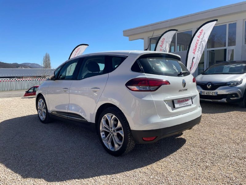 RENAULT SCENIC - 130ch essence