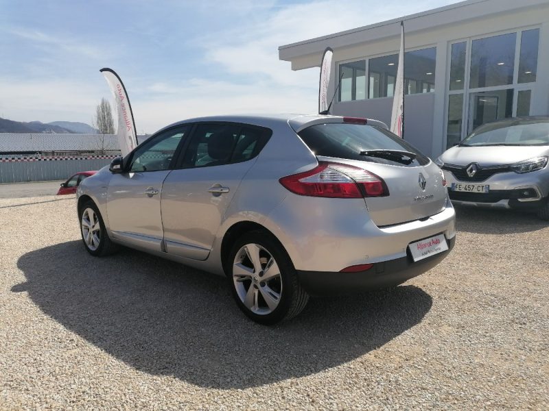 RENAULT MEGANE 3 - 115ch essence