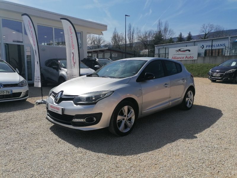 RENAULT MEGANE 3 - 115ch essence