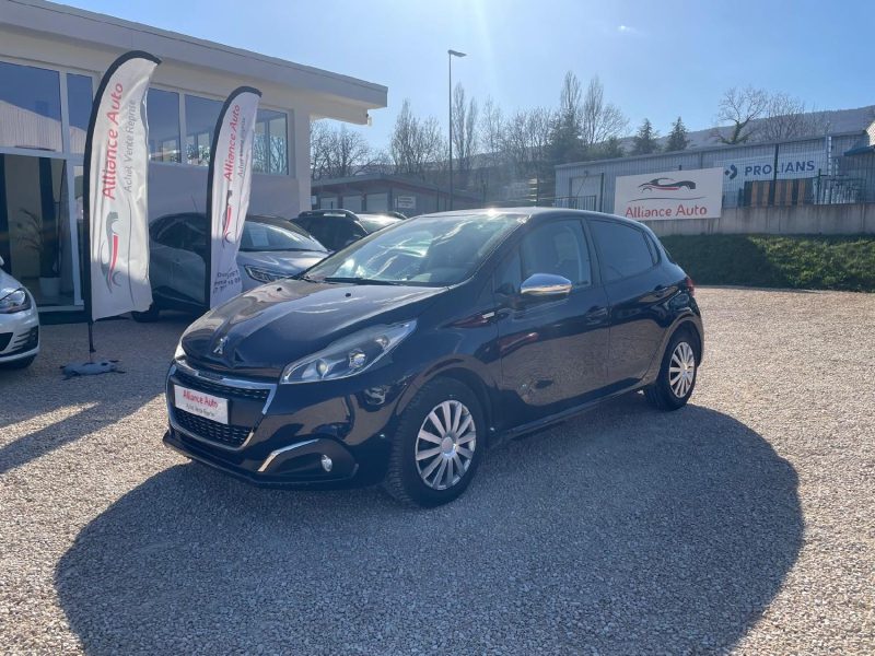 PEUGEOT 208 - 1.6 HDi 100ch 