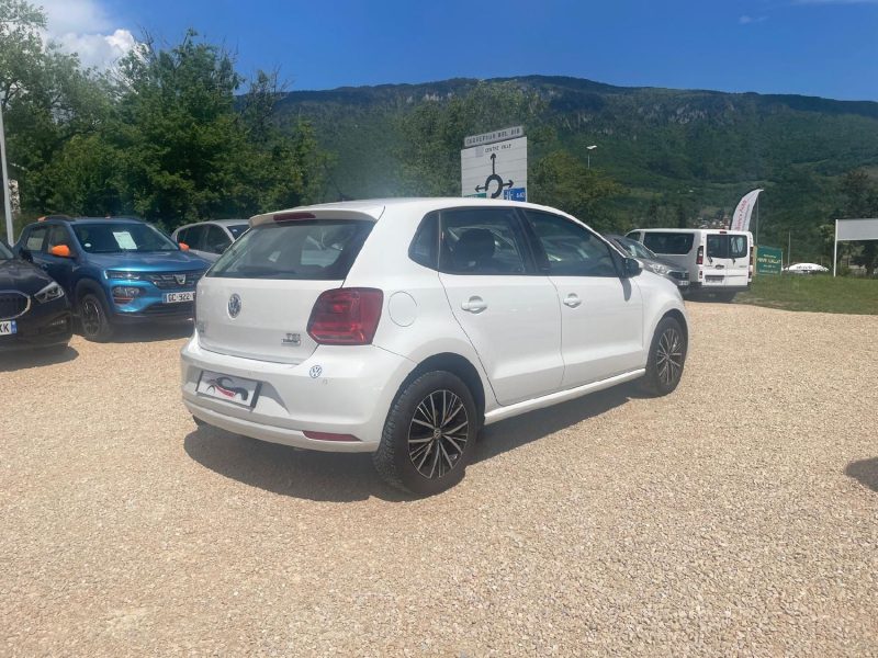 VOLKSWAGEN Polo - 90ch essence BOITE AUTOMATIQUE DSG7