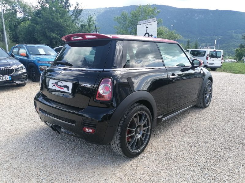 MINI Cooper JCW - 211ch essence
