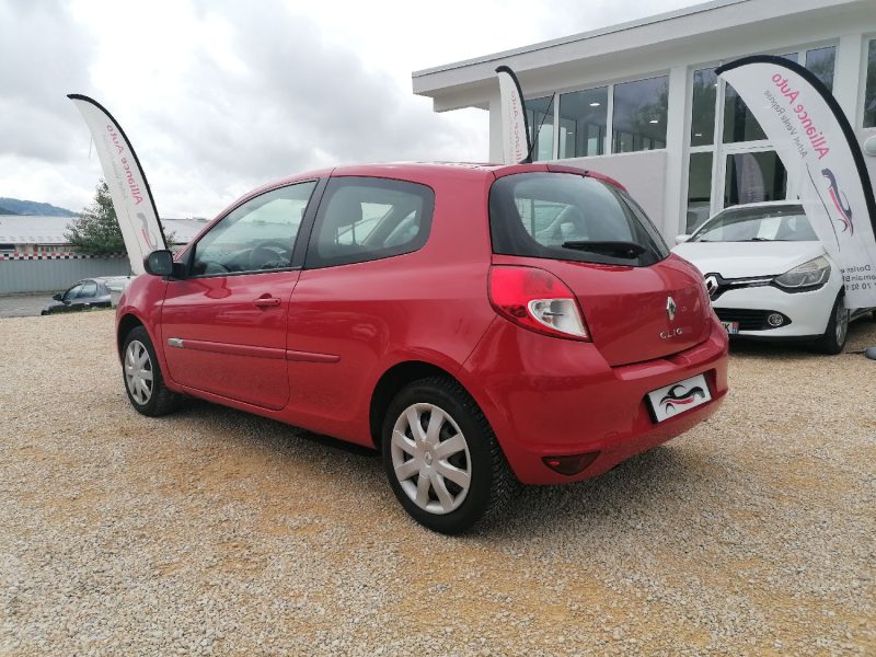 RENAULT Clio 3 - 75ch essence