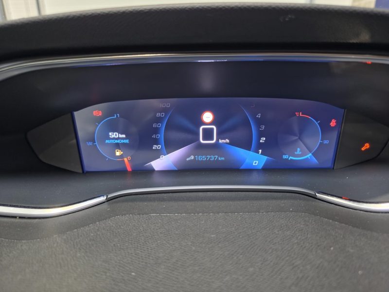 Peugeot 308 1.5 BlueHDi 100ch Allure / APPLE CARPLAY