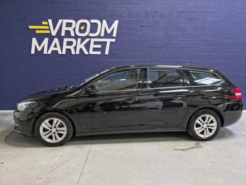 Peugeot 308 1.5 BlueHDi 100ch Allure / APPLE CARPLAY