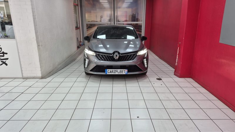 RENAULT CLIO 2024