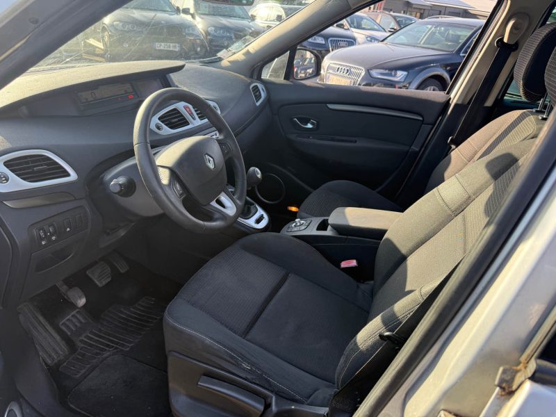 RENAULT SCÉNIC 3 1.5 DCI 106CH GARANTIE