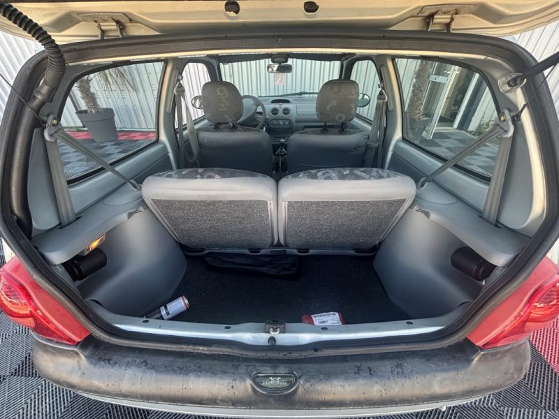 RENAULT TWINGO I 2004