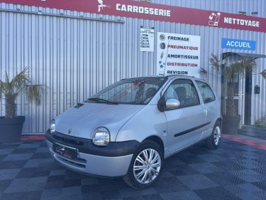 RENAULT TWINGO I 2004