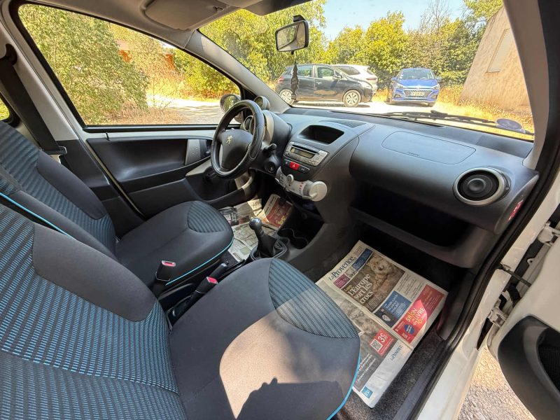 PEUGEOT 107 1.0i 68ch ACTIVE 5P
