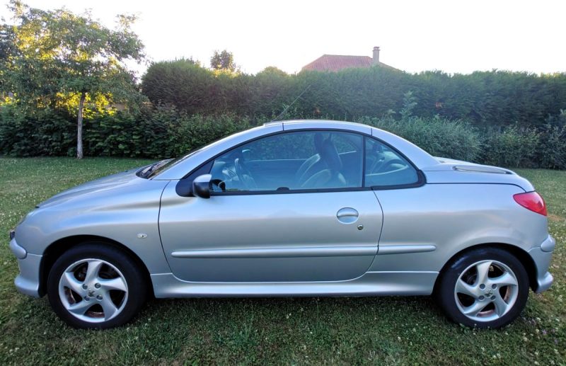 PEUGEOT 206 CC 1.6 16v PLATINIUM