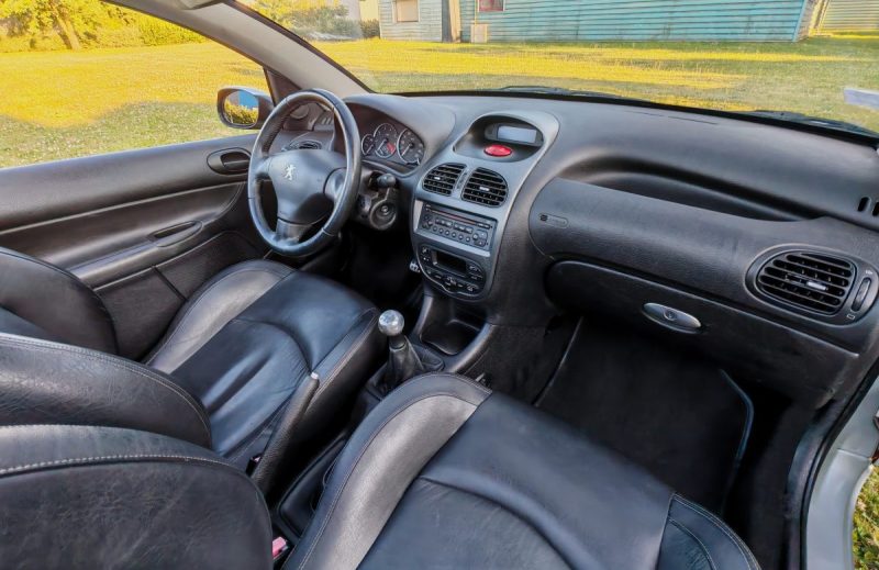 PEUGEOT 206 CC 1.6 16v PLATINIUM