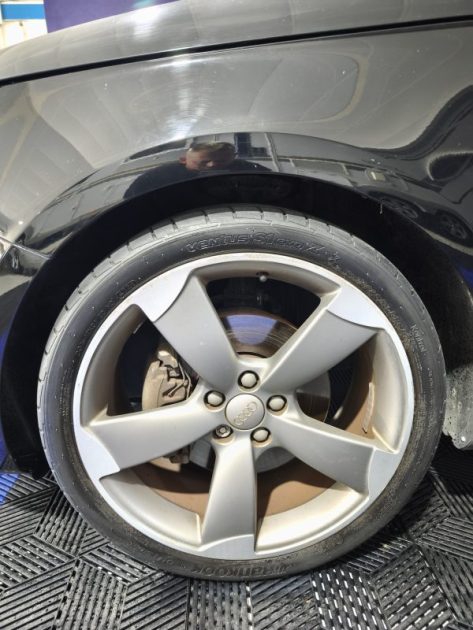 AUDI A1  1.6  TDI 105 Cv - S-LINE - CLIMATISATION - START AND TOP - RÉGULATEUR 