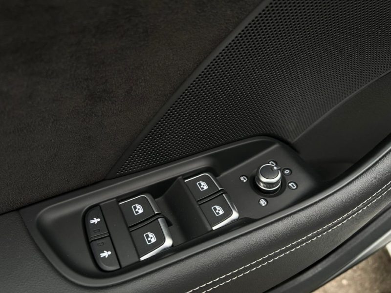 AUDI S3 III SPORTBACK 2.0 TFSI 310 QUATTRO*VIRTUAL+PANO+B&O+ACC*