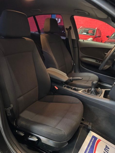 BMW SERIE 1- 116I 122CH PREMIERE