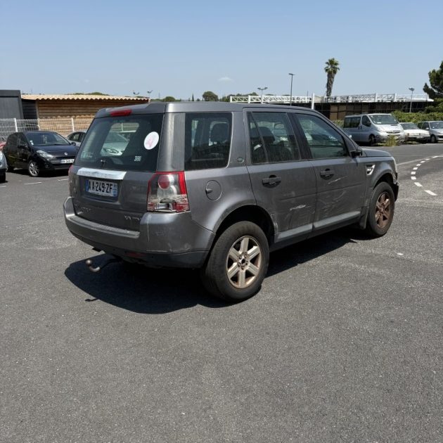 LAND ROVER FREELANDER 2.2 TD4 S  160ch BVA VENTE à MARCHAND SEULEMENT 2009