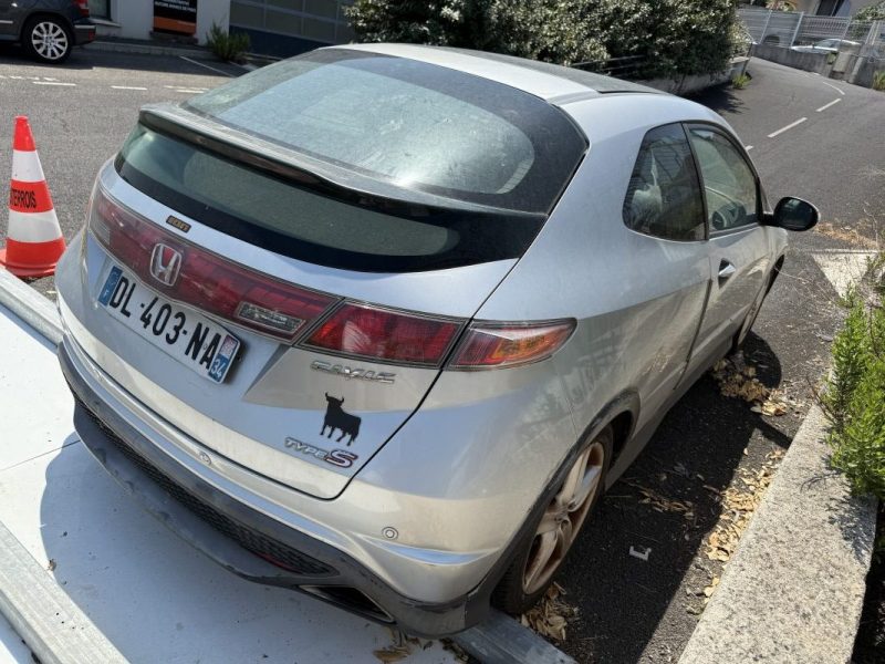 HONDA CIVIC TYPE S 2.2 i-CTDi 140ch VENTE à MARCHAND SEULEMENT 2008