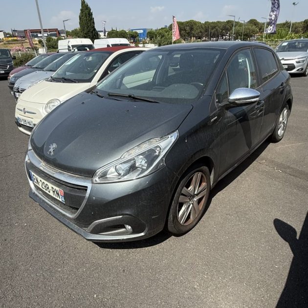PEUGEOT 208 1.2 ess 82ch VENTE à MARCHAND SEULEMENT 2017