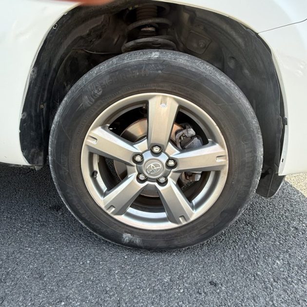 TOYOTA RAV4 2.0 D-4D 150ch LIFE 2WD  2012