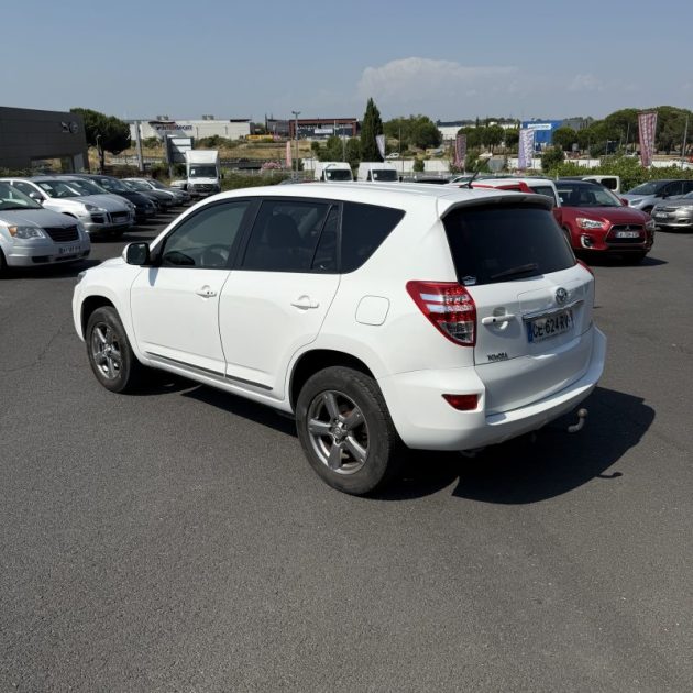 TOYOTA RAV4 2.0 D-4D 150ch LIFE 2WD  2012