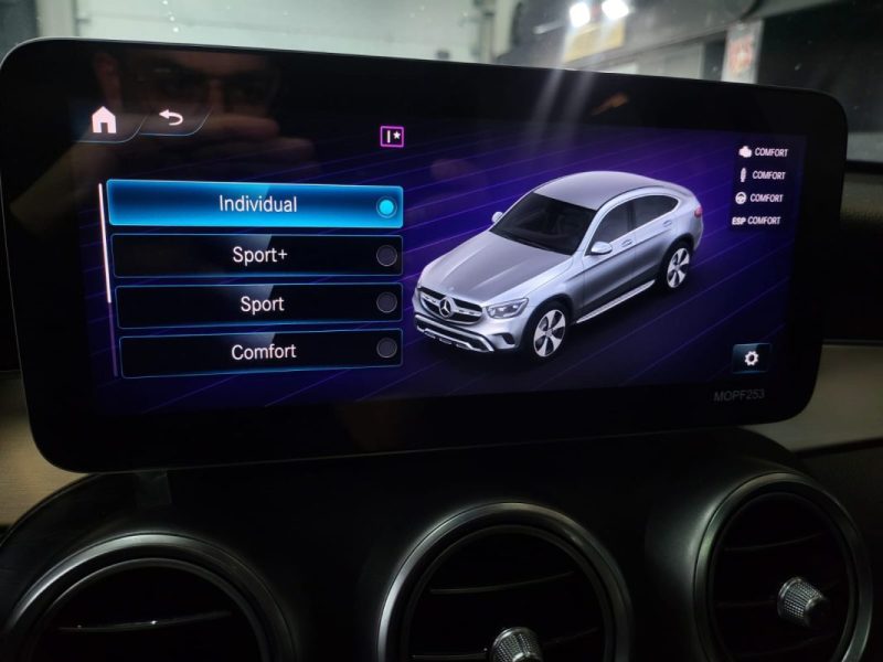 MERCEDES GLC COUPÉ 300 e 211+122ch AMG LINE 9G-TRONIC 