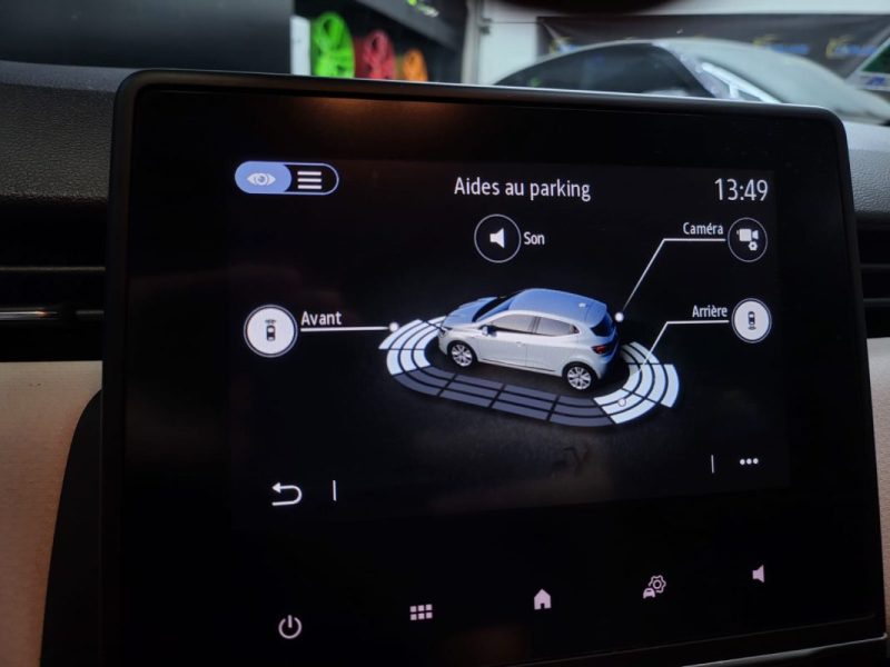 RENAULT CLIO 1.6 E-Tech Hybrid 145ch 