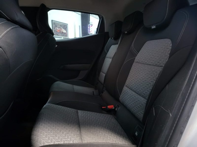 RENAULT CLIO 1.6 E-Tech Hybrid 145ch 