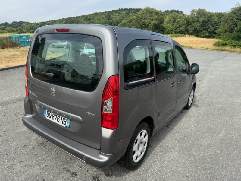 PEUGEOT PARTNER 2011