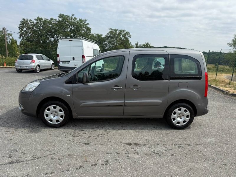 PEUGEOT PARTNER 2011