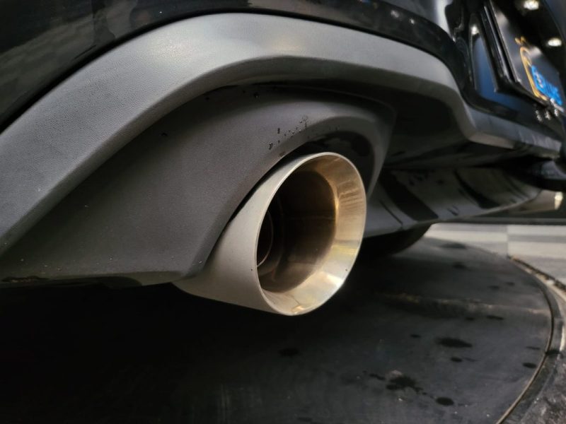 VOLKSWAGEN GOLF VIII GTI 2.0 TSI 245ch DSG7 / TOIT OUVRANT + HARMAN KARDON + TETE HAUTE /