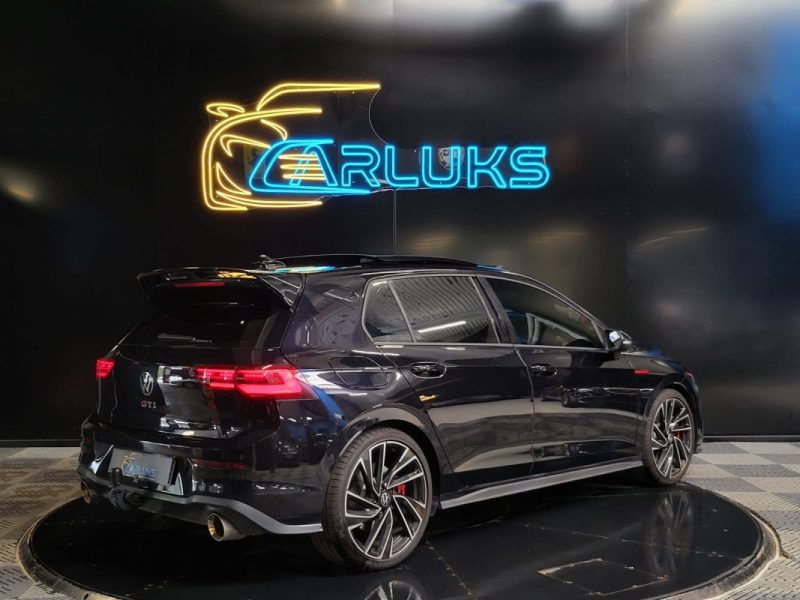 VOLKSWAGEN GOLF VIII GTI 2.0 TSI 245ch DSG7 / TOIT OUVRANT + HARMAN KARDON + TETE HAUTE /