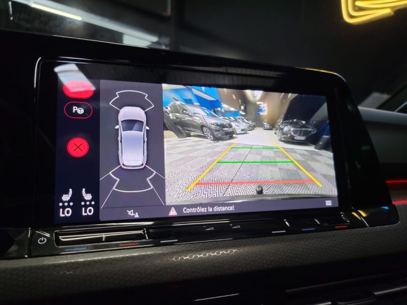 VOLKSWAGEN GOLF VIII GTI 2.0 TSI 245ch DSG7 / TOIT OUVRANT + HARMAN KARDON + TETE HAUTE /