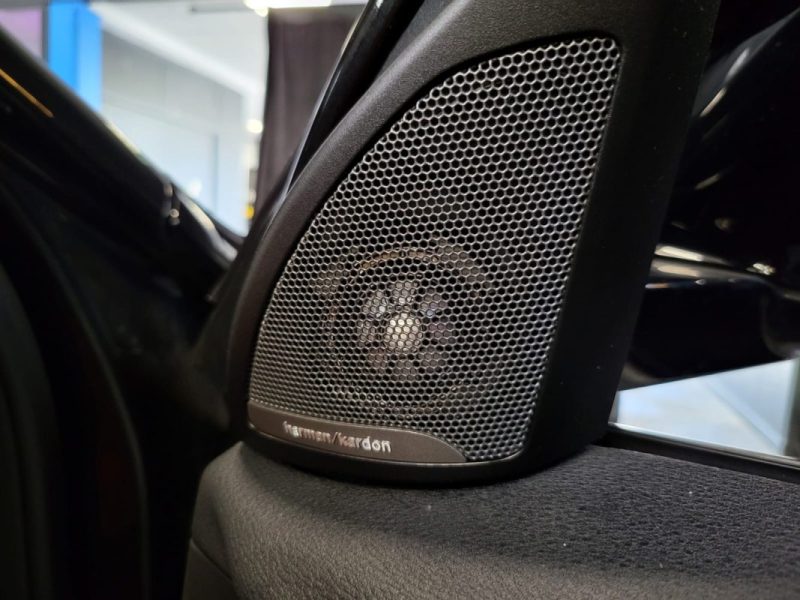 BMW X2 M35iA 306ch M SPORT TOIT OUVRANT /H&K /SIEGES ELECTRIQUES + CHAUFFANTS /CAMERA DE RECUL