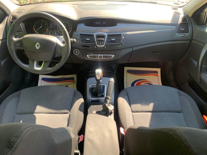 RENAULT LAGUNA 2008 2.0 DCI