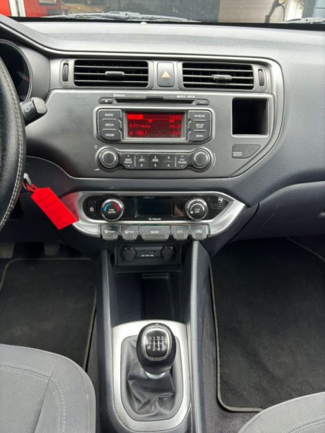 KIA RIO 2011