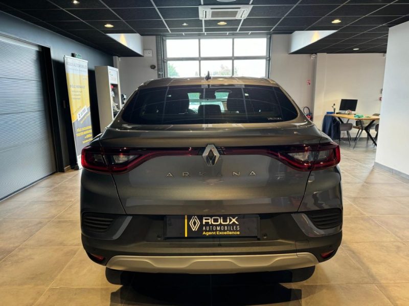 RENAULT ARKANA 2023