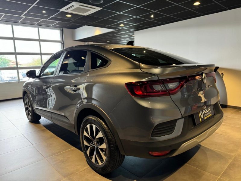 RENAULT ARKANA 2023