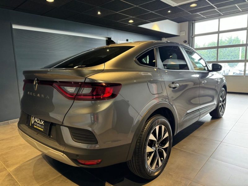 RENAULT ARKANA 2023