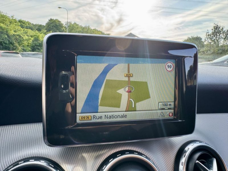 MERCEDES CLASSE GLA 200 Turbo 156cv Sensation