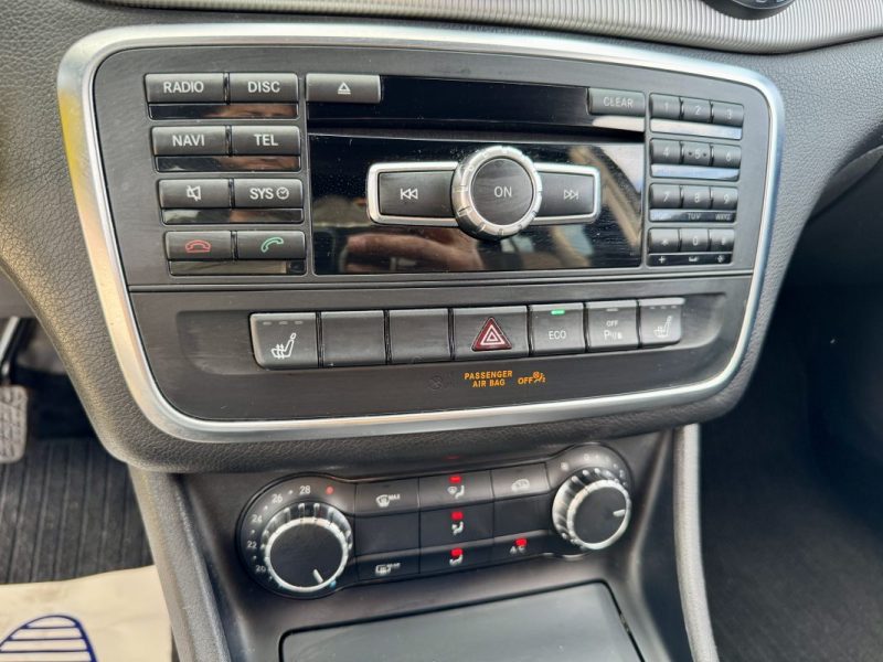 MERCEDES CLASSE GLA 200 Turbo 156cv Sensation