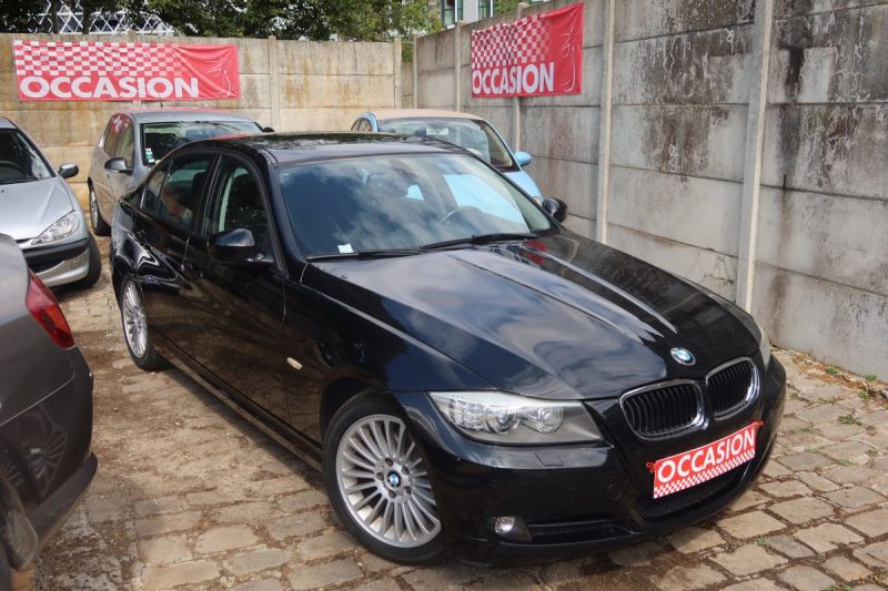 B.M.W. SERIE 3 2011