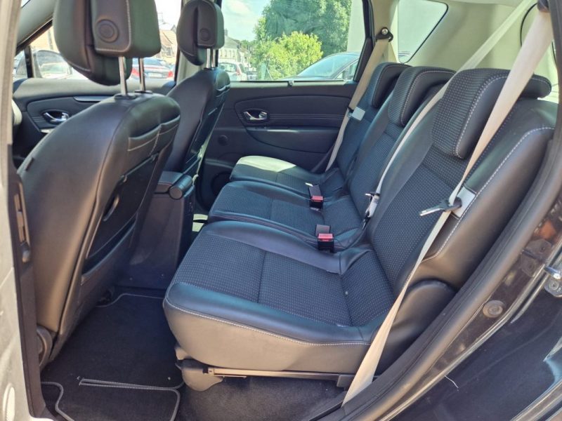 Renault SCENIC III  1.5L dCi 110cv BOSE / Révisée&Garantie