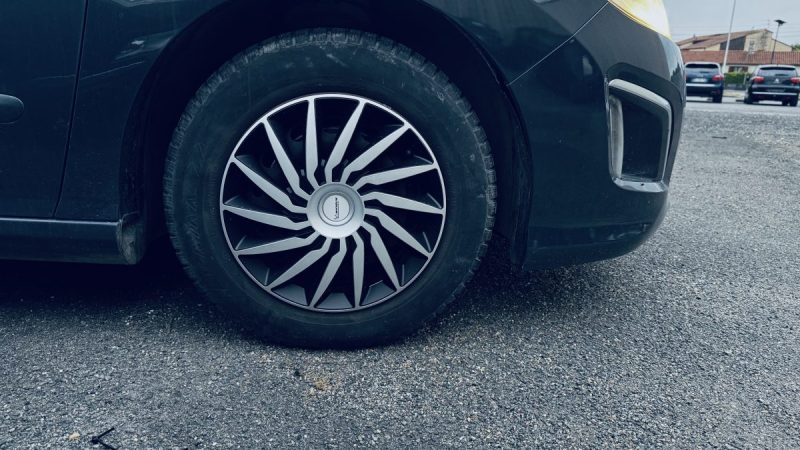 PEUGEOT 308 E-HDI 92CV 5PORTES GARANTIE 6MOIS