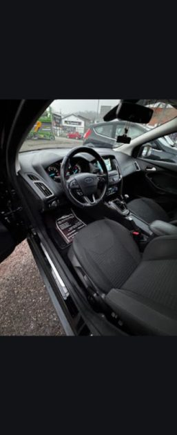 FORD FOCUS 2017 TITANIUM