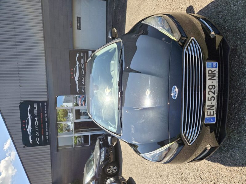 FORD FOCUS 2017 TITANIUM