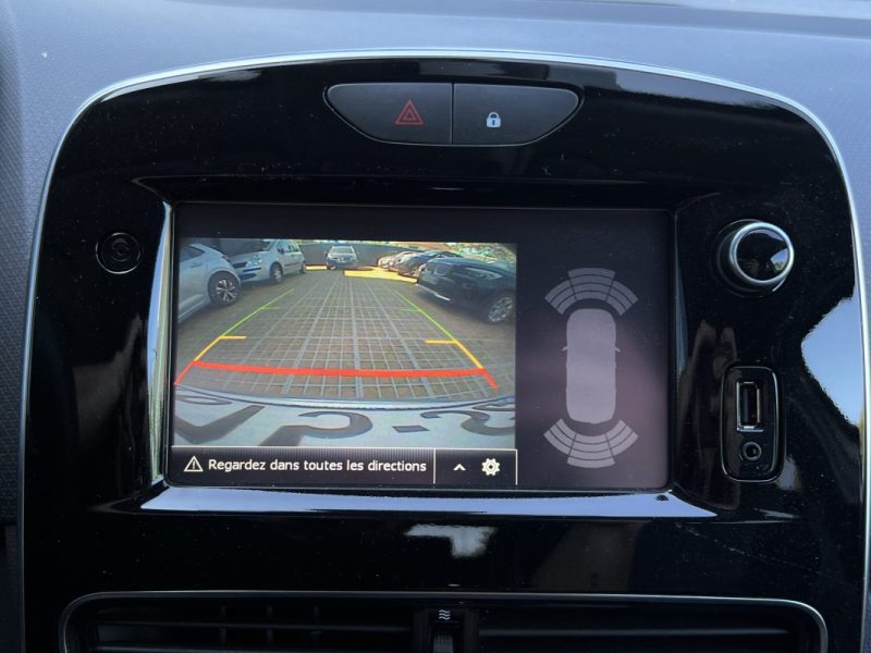 RENAULT CLIO 4 IV PHASE 2 ESTATE / BREAK INTENS 1.5 DCI 95 Cv 1ERE MAIN / 11 900 Kms - GARANTIE 1 AN