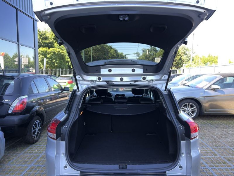 RENAULT CLIO 4 IV PHASE 2 ESTATE / BREAK INTENS 1.5 DCI 95 Cv 1ERE MAIN / 11 900 Kms - GARANTIE 1 AN